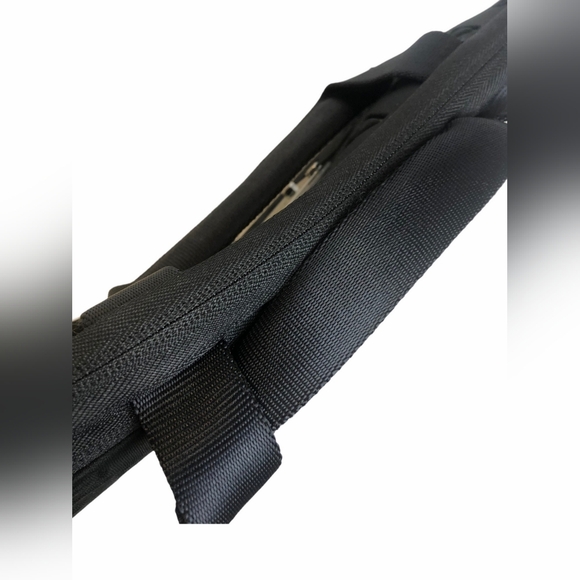 Marc Jacobs Designer Black Laptop Logo Tech messenger tote briefcase Bag - Picture 10 of 16